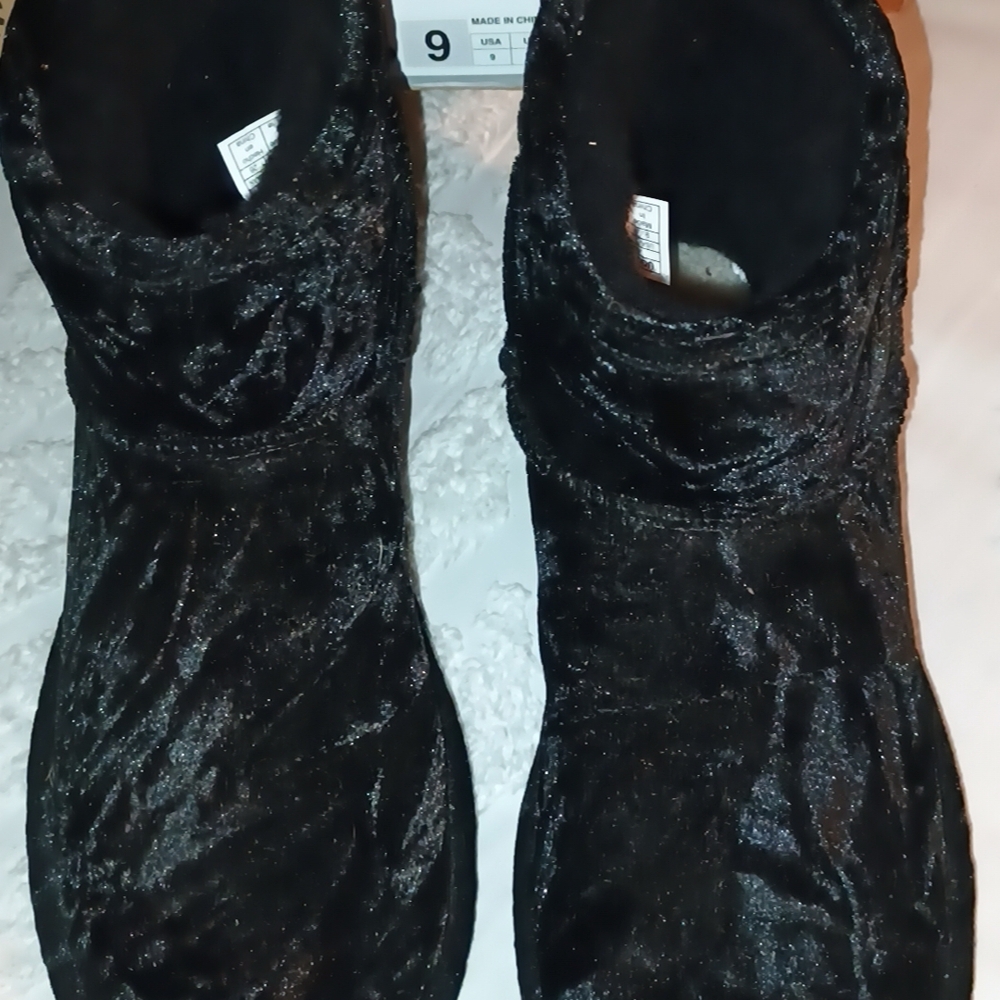 UGG Women's Classic Mini Black Velvet Boots - Picture 5 of 5